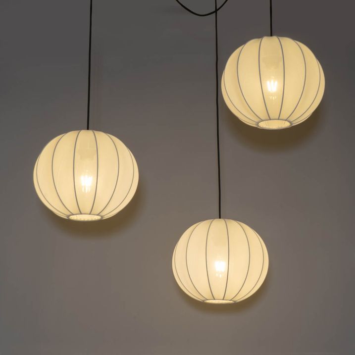 Lampada a sospensione di design bianca in seta 30 cm 3 luci - Plu