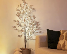 Kerstsfeer zonder kitsch: Scandinavische minimalistische verlichtingstips