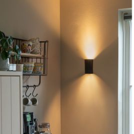 Design wandlamp zwart rond GU10 50mm - Sabbir