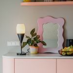Moderne tafellamp zwart met opaal glas - Drop