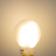 Becuri-LED-inteligente-E27-reglabile-A60-mat-7W-806lm-2700-6500K