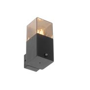 Utendørs-vegglampe-sort-IP44-med-skumring-til-daggry-sensor---Danmark