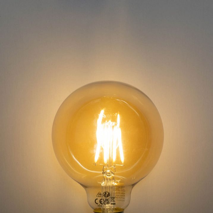 Sæt af 5 E27 3-trins dæmpbar LED-pære guld G95 4W 450lm 2700K