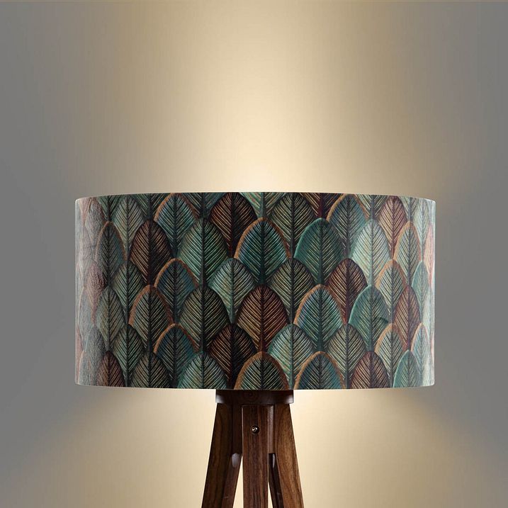 Podna lampa od orahovog drveta sa plišanim abažurom u obliku lista 50cm - Tripod Classic