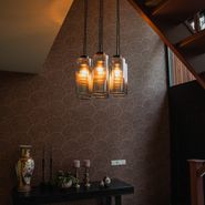 Art-Deco-piekaramā-lampa-melna-ar-dūmu-stiklu-7-gaismām---Laura