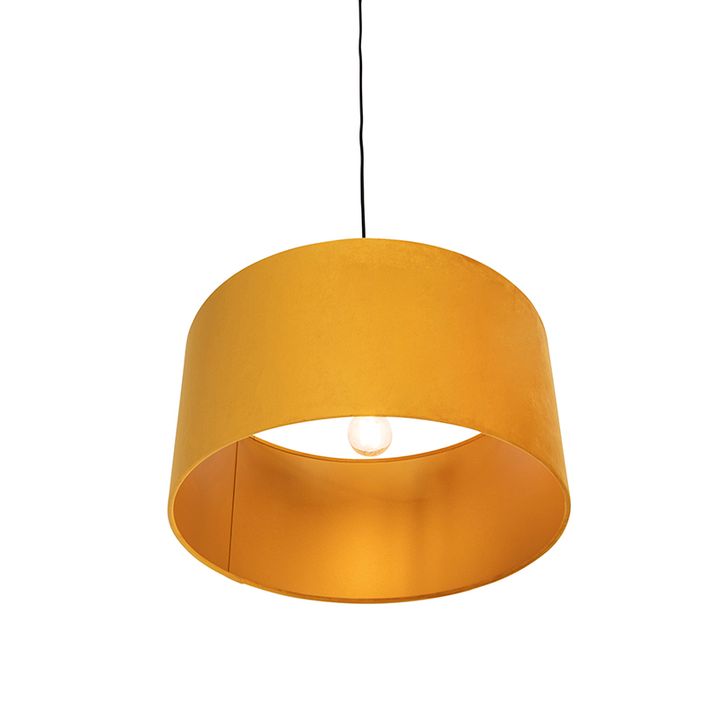 Melna piekaramā lampa ar dzeltenu samta abažūru ar zeltu 50 cm - Combi