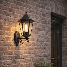 Klasiska āra sienas lampa melna IP44 - Havana Up