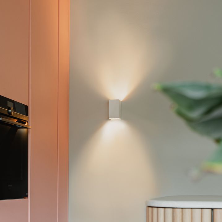 Design wandlamp wit vierkant - Sabbir