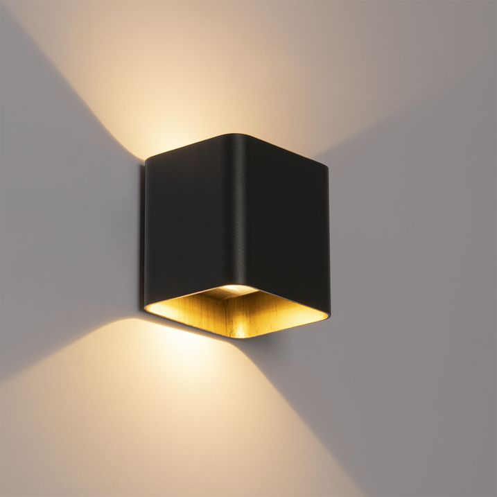Applique murale moderne noire avec LED IP54 carrée - Evi
