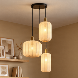 Japandi-hanglamp-zwart-en-goud-met-beige-kap-3-lichts---Pluni