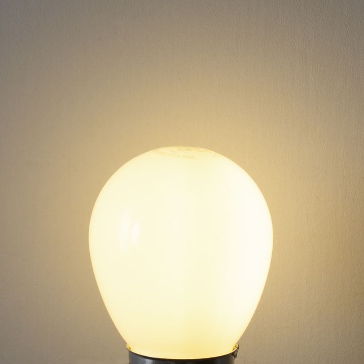 E27 dimbare LED lamp P45 opaal glas 3W 250 lm 3000K