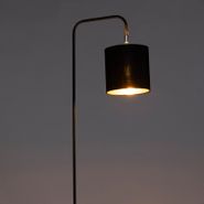 Moderna-podna-lampa-crna---Lofty