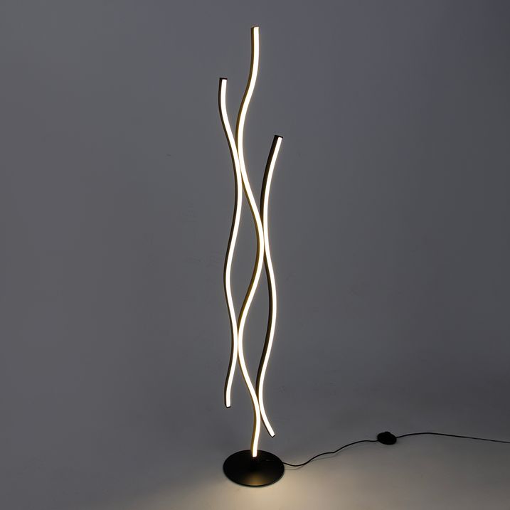 Designová stojací lampa černá se zlatou vč. stmívatelné LED - Blaze