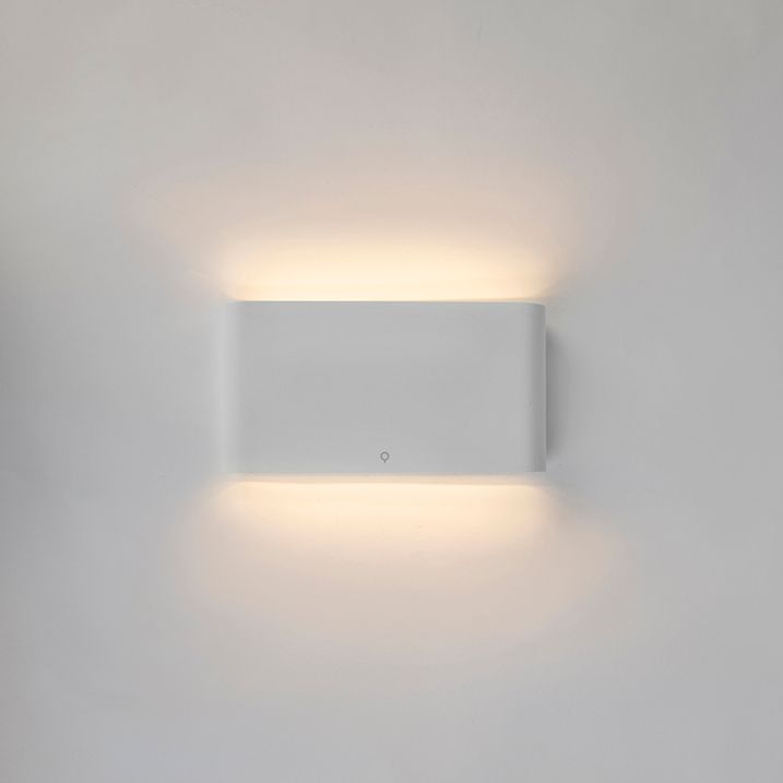 Nástenná lampa biela 17,5 cm vrátane LED IP65 - Batt