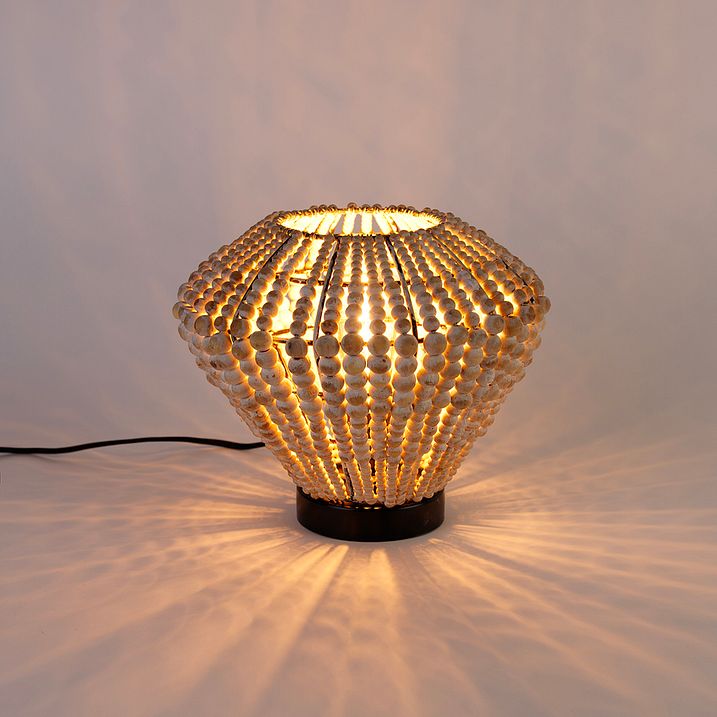 Orijentalna stola lampa bež sa perlama - Moti