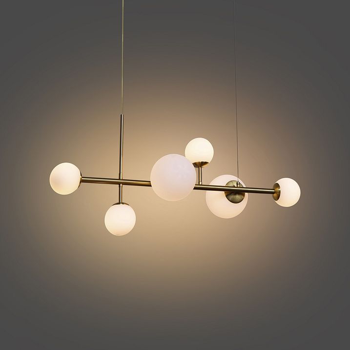 Lámpara colgante Hotel Chic dorada con cristal blanco opalino de 6 luces - Mónaco
