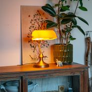 Klassieke-notarislamp-brons-met-amber-glas---Banker