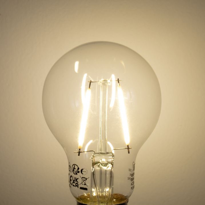 Llambë LED E27 A60 Sensor Muzgu 2.5W 250 lm 3000K
