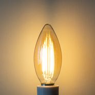 E14-Zatamnjiva-LED-sijalica-B35-zlatna-4W-450-lm-2200K