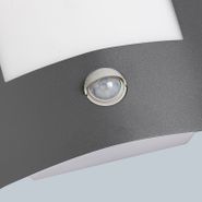 Utomhusvägglampa-antracit-med-rörelsesensor-IP44---Emmerald-1
