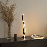 Lampada-da-tavolo-di-design-nera-con-LED-dimmerabile---Ying