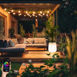Pametna zunanja talna svetilka cvetlični lonec bela IP44 s WiFi A60 - Flowerpot