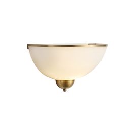 Klassieke-wandlamp-brons-met-opaal-glas---Katarina