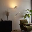 Lampadaire-moderne-doré-avec-bras-de-lecture-avec-LED-et-variateur---Divo