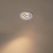 Moderna-ugradna-spot-lampa-bijela,-rotirajuća-i-nagibna-IP44---Chuck