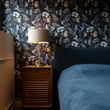 Stolná-lampa-zlatá-nastaviteľná-s-tienidlom-z-taupe-boucle-35-cm---Parte