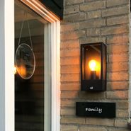 Buiten-wandlamp-zwart-met-bewegingsmelder-IP44---Rotterdam