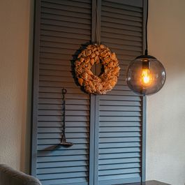 Moderne hanglamp zwart met grijs glas 20cm - Pallon