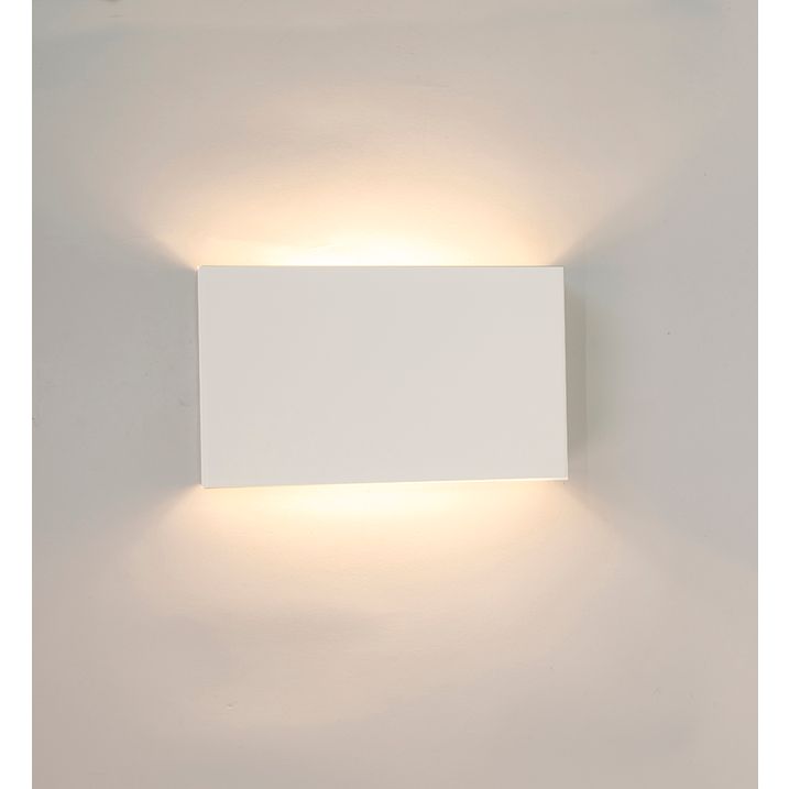Moderna zidna lampa bela - Otan