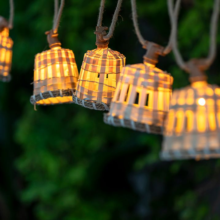 Moderní venkovní světelný řetěz 8m vč. LED 10 světel - Aurora