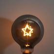 Різдвяна-світлодіодна-лампа-E27-Star-Filament-G95-Smoke-1,8W-50-лм-1800K