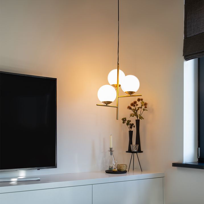 Art Deco ripplambi kuld opal klaasiga 3-valgusti - Flore