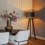 Vloerlamp-tripod-zwart-met-taupe-kap-en-goud-50-cm---Puros