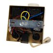 Goldene-Wandleuchte-USB-mit-weissem-Schirm---Brescia-Combi
