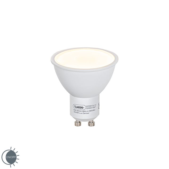 LED žárovka GU10 se senzorem soumraku 5W 380lm 3000K