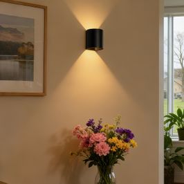 Moderna sienas lampa melna ar gaismas efektu - Sabbio