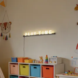 Настінний світильник Play Time чорний з білим зі світлодіодом - Letterbox