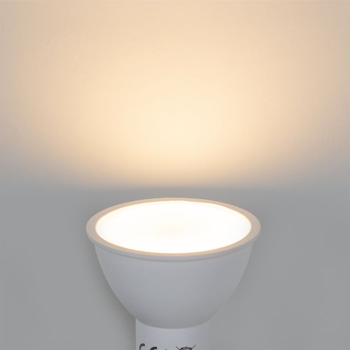 LED žárovka GU10 se senzorem soumraku 5W 380lm 3000K