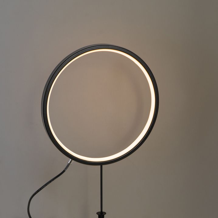 Lampa ogrodowa kolczasta czarna 60 cm z wbudowanym akumulatorem LED i panelem słonecznym IP65 - Adalind