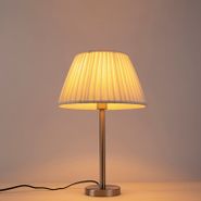 Lampe-de-table-classique-en-acier-avec-abat-jour-plissé-blanc-35-cm---Simplo