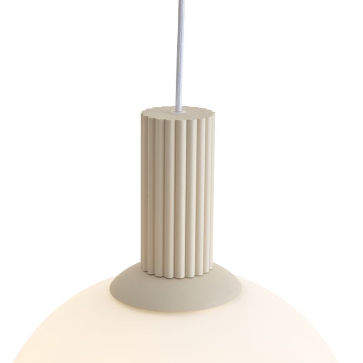 Skandinavska viseća lampa bež sa opalnim staklom - Polly