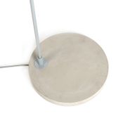 Šiuolaikinis-arkinis-šviestuvas-su-pilku-gaubtu---Bend