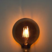 E27-3-Stufen-Dimmbare-LED-Rauch-G125-4W-150-lm-1900K