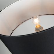 Moderná-stojaca-lampa-mosadz-s-čiernym-tienidlom---Ilse