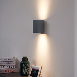 Applique murale moderne couleur bronze canon de fusil carrée 2 lumières GU10 50mm - Sandy