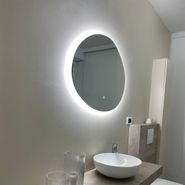 Specchio-da-bagno-80-cm-con-LED-dimmerabile-a-3-livelli-con-touch---Biba